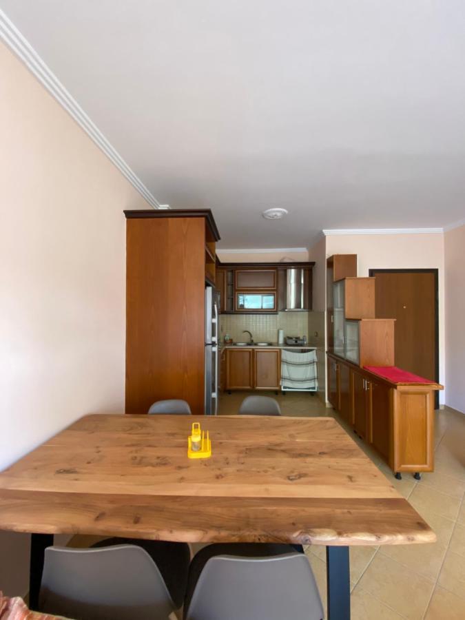 Noar Apartment Sarandë Exterior foto